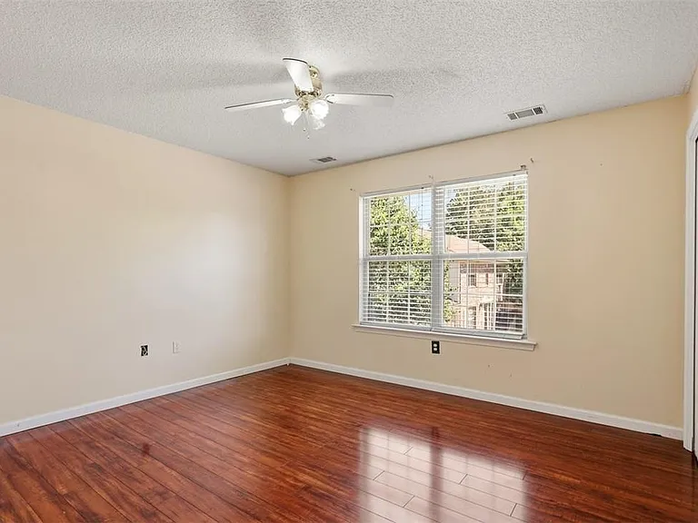 14 Sandy Pond Ct — Photo 30
