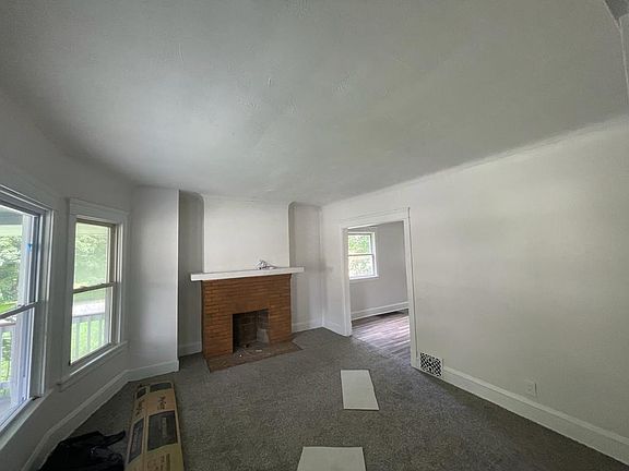 2nd image of 455 E 108th St
