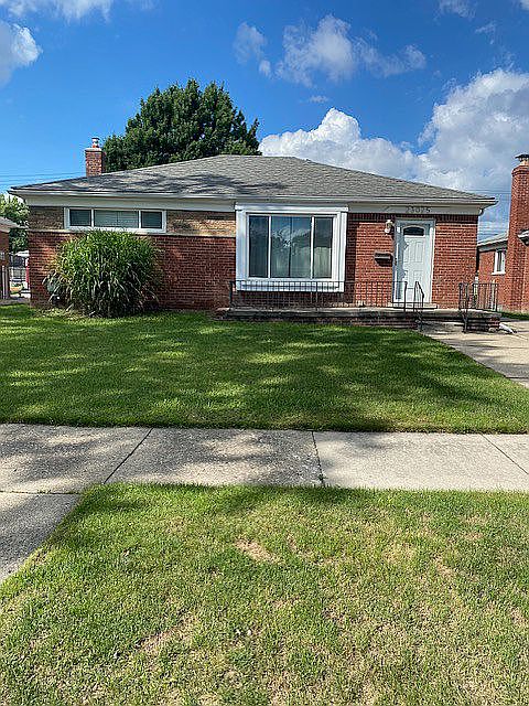 1st image of 23025 Playview St
