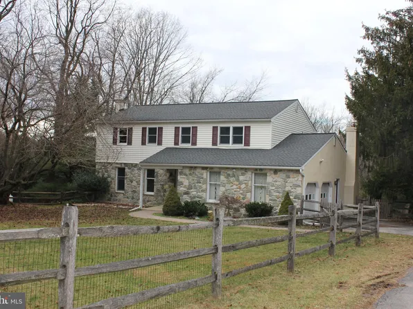 1021 Smithbridge Rd, Glen Mills, PA 19342