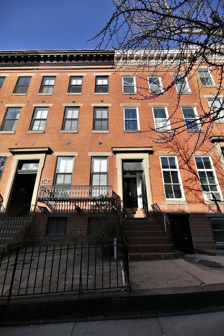 932 N. Calvert St — Photo 2