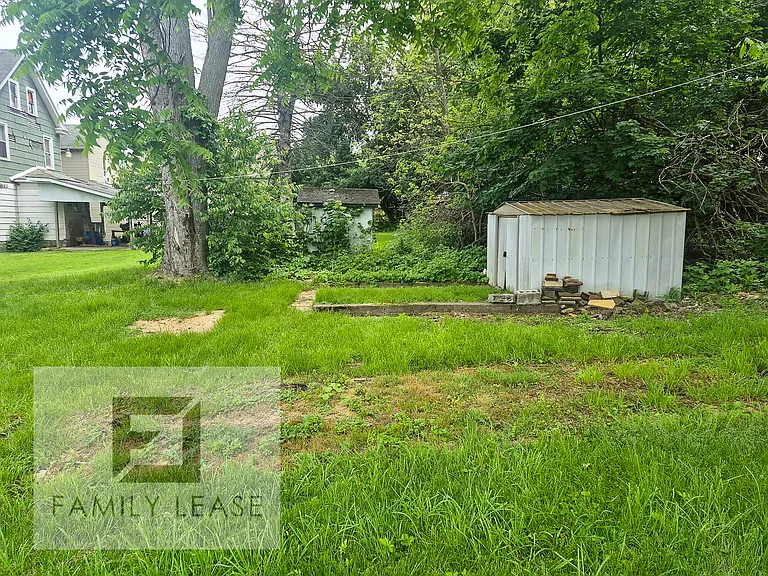 806 Morton St — Photo 46