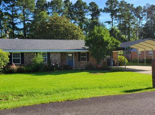 1914 Donna Dr, Deridder, LA 70634