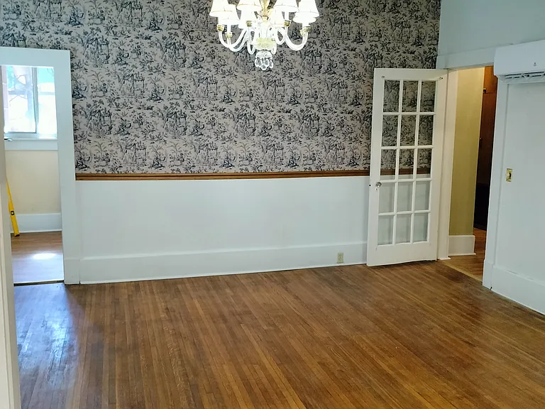 1230 N Highland Ave — Photo 5