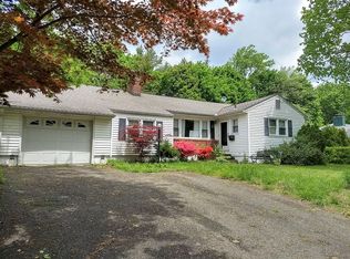 48 Oak Ridge Gate, Danbury, CT 06810