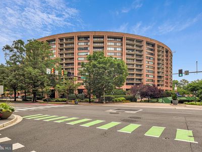 1805 Crystal Dr APT 807S, Arlington, VA, 22202