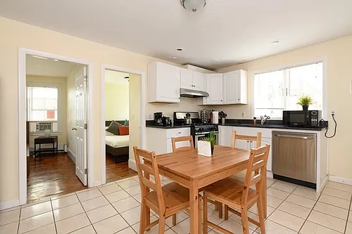 12 Kilby St #1L Photo 1