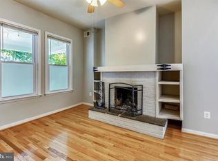 4707 Sheridan St, Riverdale, MD 20737