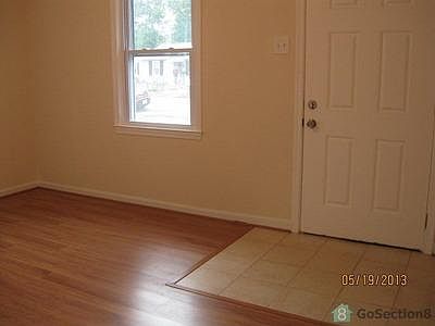 2nd image of 1934 Long Green Ln
