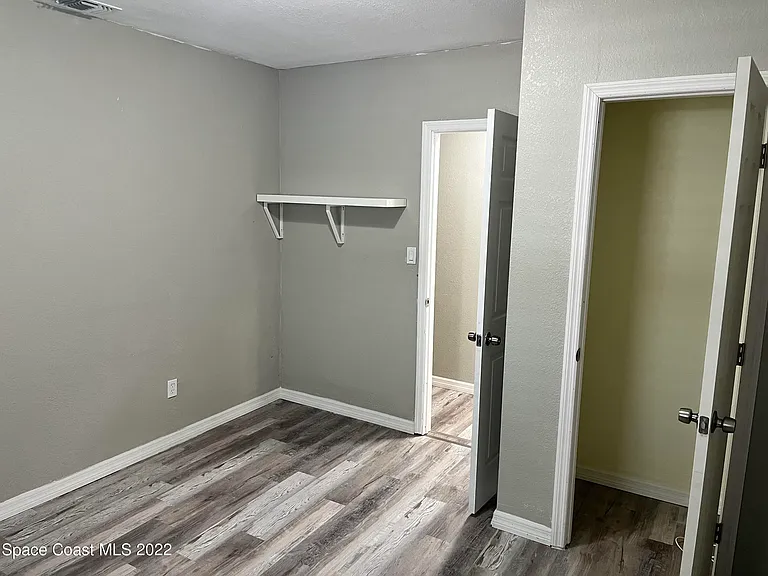 701 Tropic St #B — Photo 8