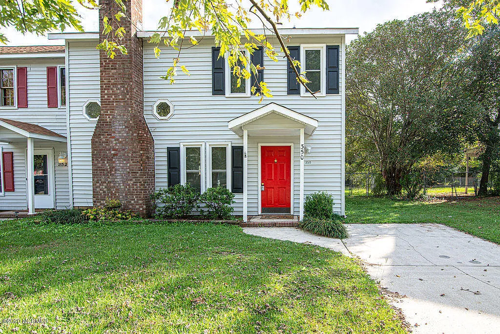 4 bed, 2.5 bath, 1563 sqft, $1,550 — Photo 1