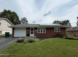 2629 Greenacre Dr, Findlay, OH 45840