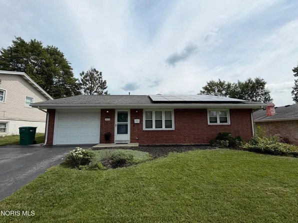 2629 Greenacre Dr, Findlay, OH 45840