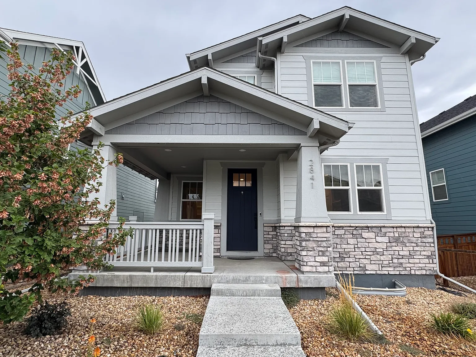 3 bed, 2.5 bath, 2154 sqft, $3,000 — Photo 2
