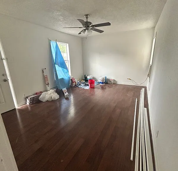 626 Kirk Pl — Photo 6