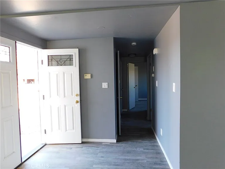 21306 Bancroft Ct — Photo 10