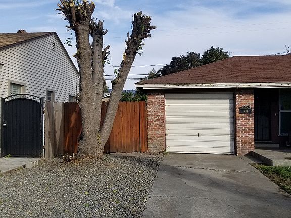 2nd image of 488 E 16th St