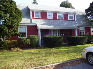 331 Gifford St APT 2, Falmouth, MA 02540