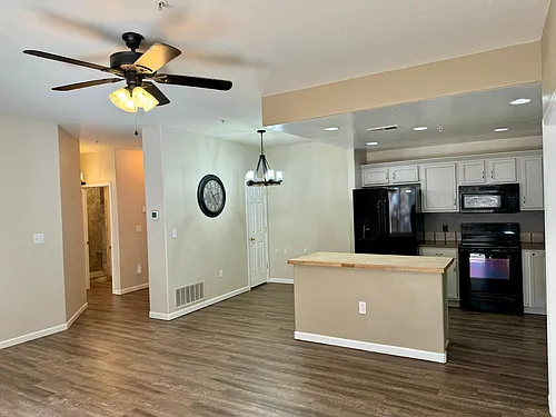 2701 Midland Ave #214 Photo 1
