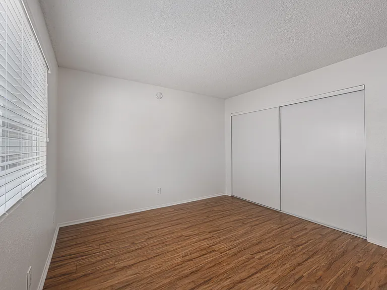 10133 Tujunga Canyon Blvd #12 — Photo 11