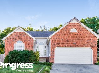 2001 Abingdon Dr, La Vergne, TN 37086