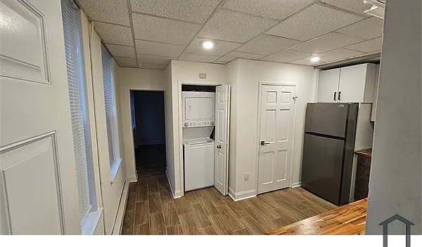 1 bed, 550 sqft, $1,000 — Photo 1