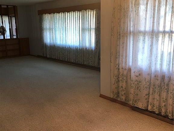 4th image of 1318 Morrison Dr