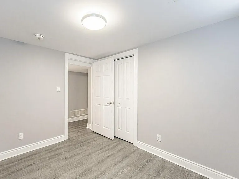 40 Mayflower Ave #LOWER — Photo 16