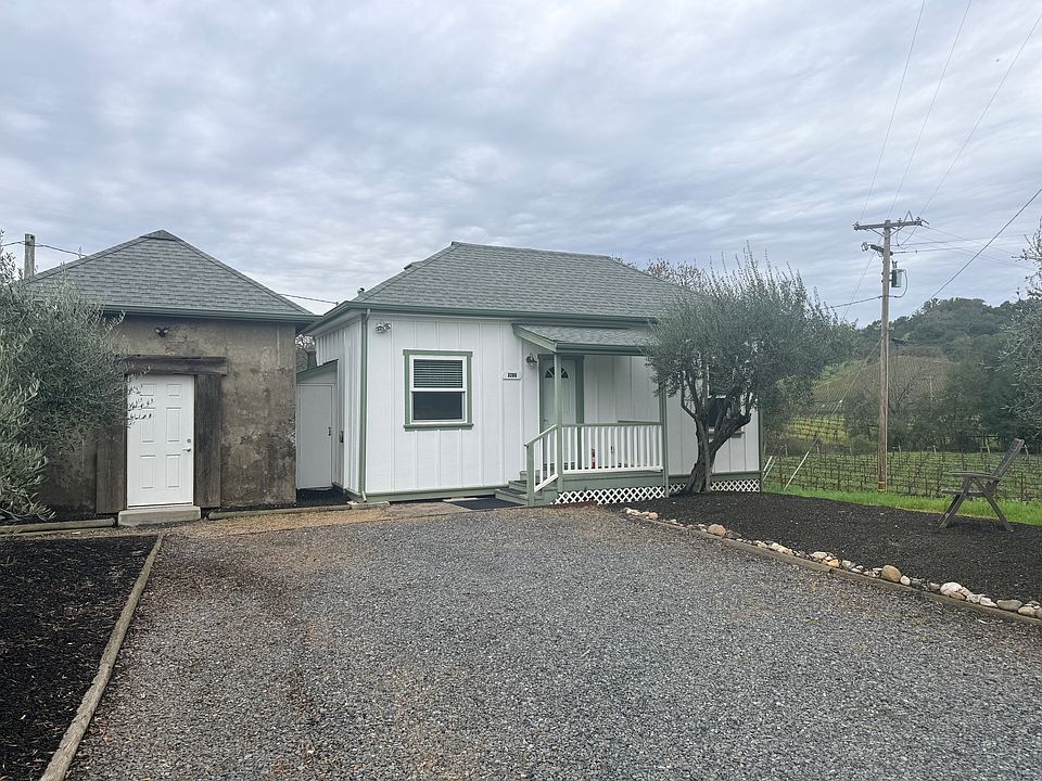 1st image of 3260 Passalacqua Rd #C