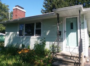 47 Epworth St, Worcester, MA 01610