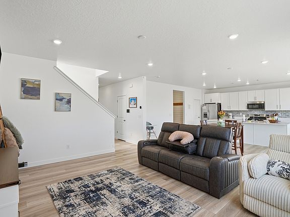 5th image of 1637 E Bison Dr N #A201