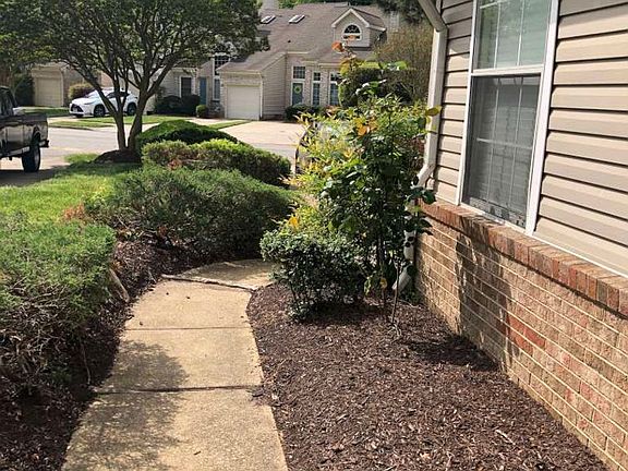 3rd image of 829 Shoal Creek Trl