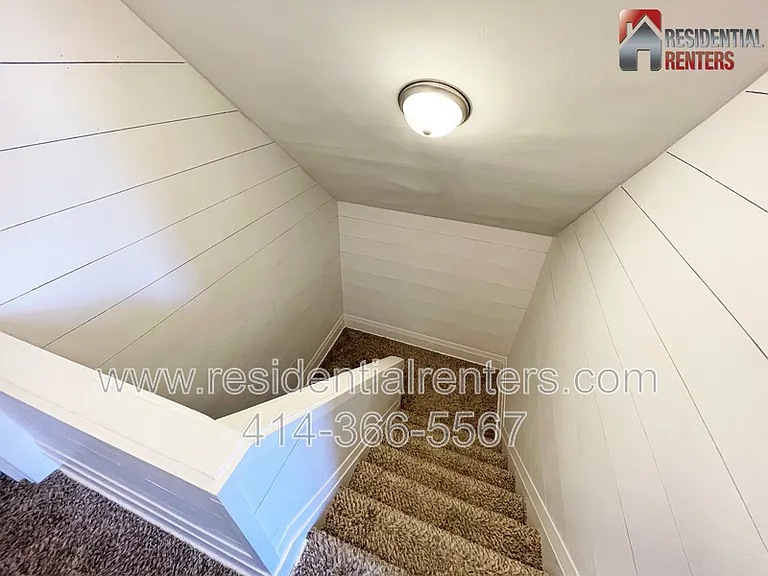 2369 N 61st St — Photo 17