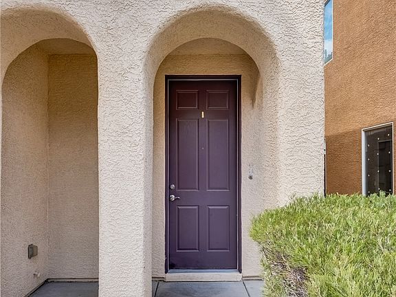 4th image of 9360 Netherfield Ave