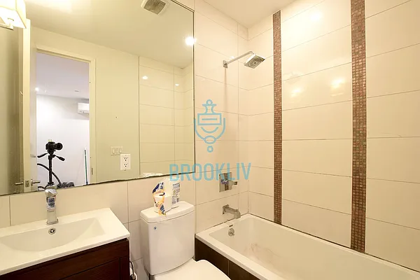 Rented by null | media 29