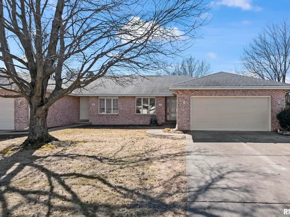 1805 S Buhr Mill Ct, Springfield, IL 62704