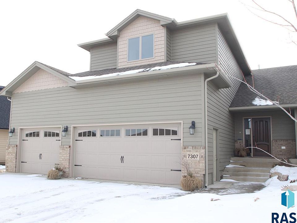 1st image of 7307 Grand Arbor Ct