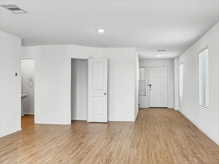 18838 Charter Elm Dr — Photo 5