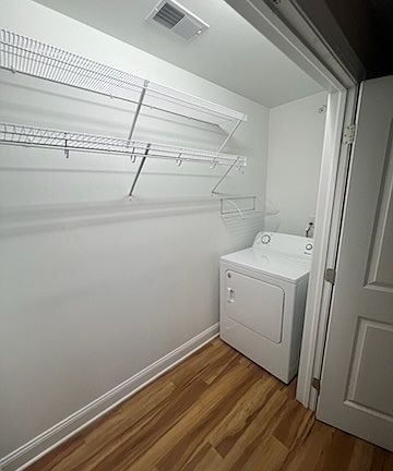 5th image of 2992 Grand Island Blvd APT 8