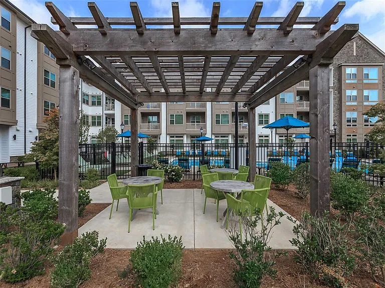 Berewick Pointe Apartments — Photo 35