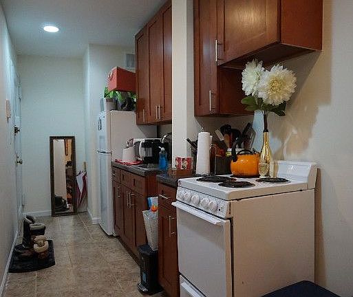 2nd image of 341 E 19th St APT 3F