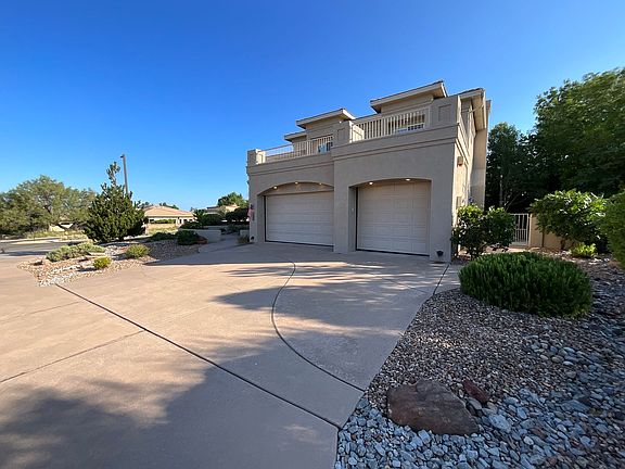3rd image of 12801 Calle Del Oso Pl NE