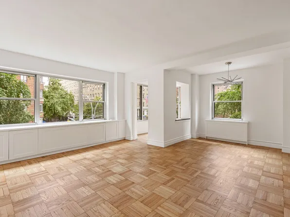 11 Fifth Avenue image 6 of 15