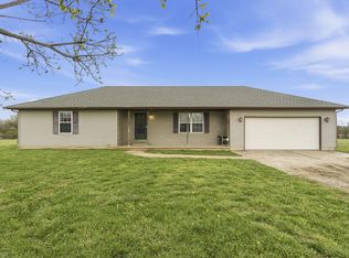 5214 S 190th Rd, Bolivar, MO 65613
