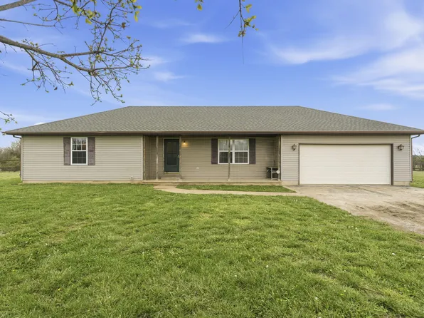 5214 S 190th Road, Bolivar, MO 65613