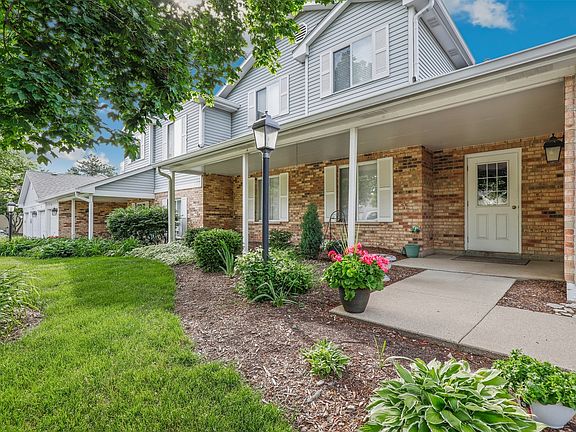 2nd image of 304 Windstream Ct
