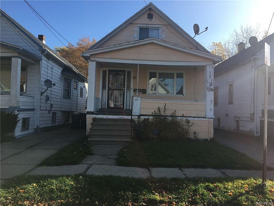 1st image of 155 Zelmer St