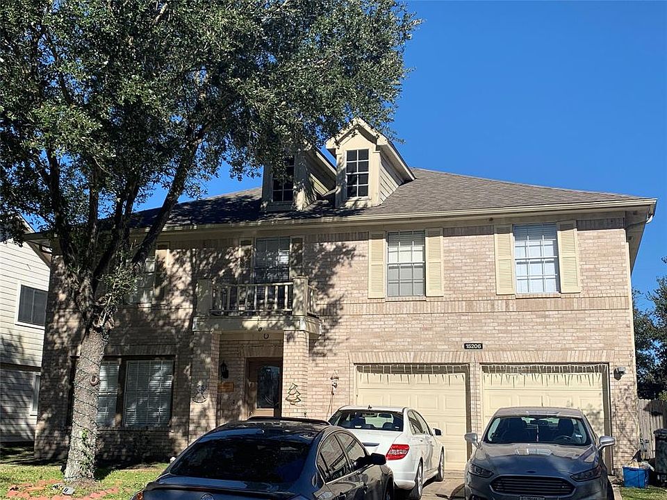 2nd image of 15206 Inks Lake Dr