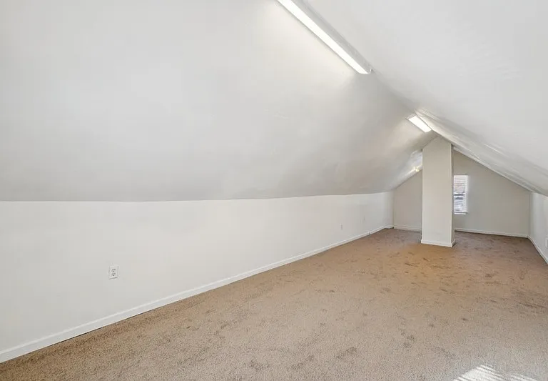 7350 Globe St — Photo 22