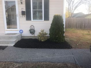 35 Prince St, Warwick, RI 02888